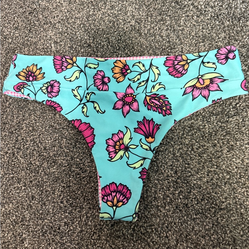 Kulani Kino Twiggy Pop bottoms Large